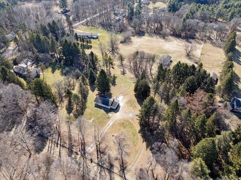 1700 COOLEY LAKE Road