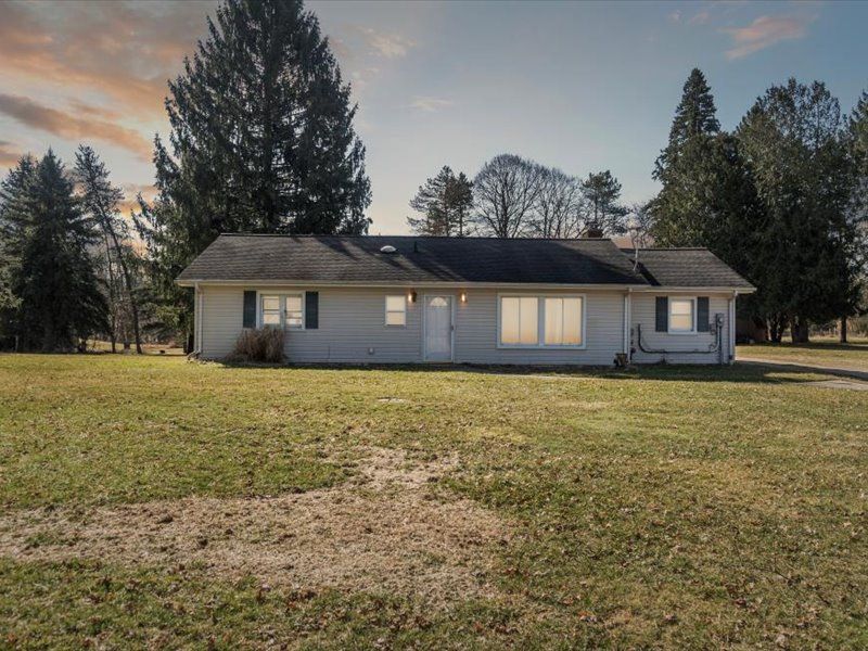 1700 COOLEY LAKE Road
