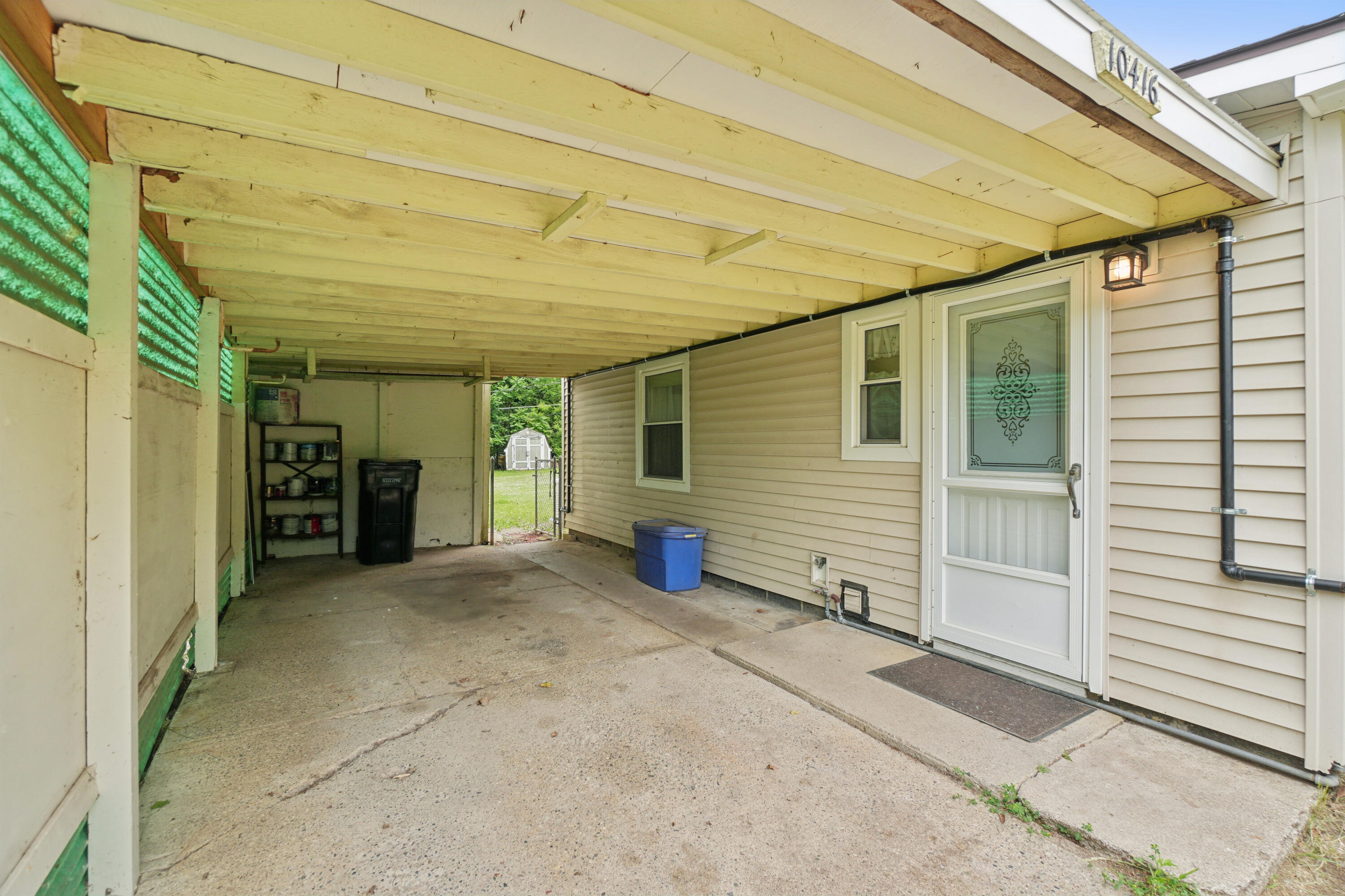 10416 Lakeview Drive