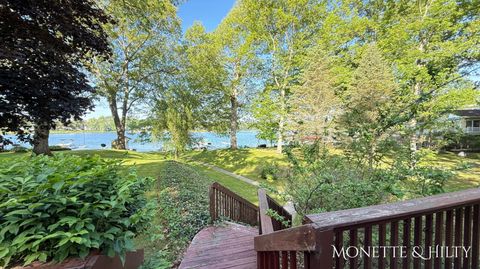 Tiny photo for 2550 Cove Road, Dalton Township, MI 49457 (MLS # 71026025946)