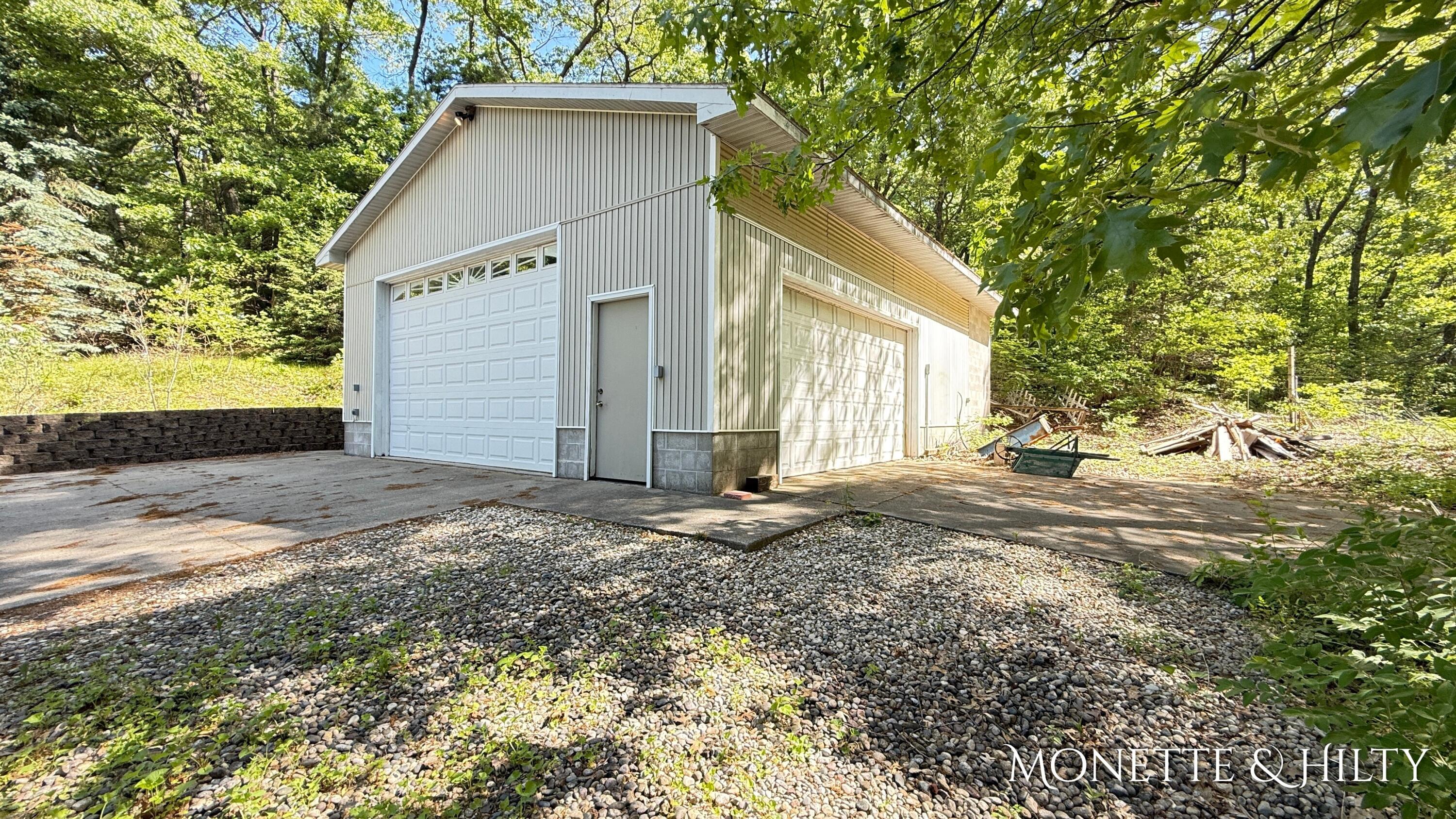 2550 Cove Road