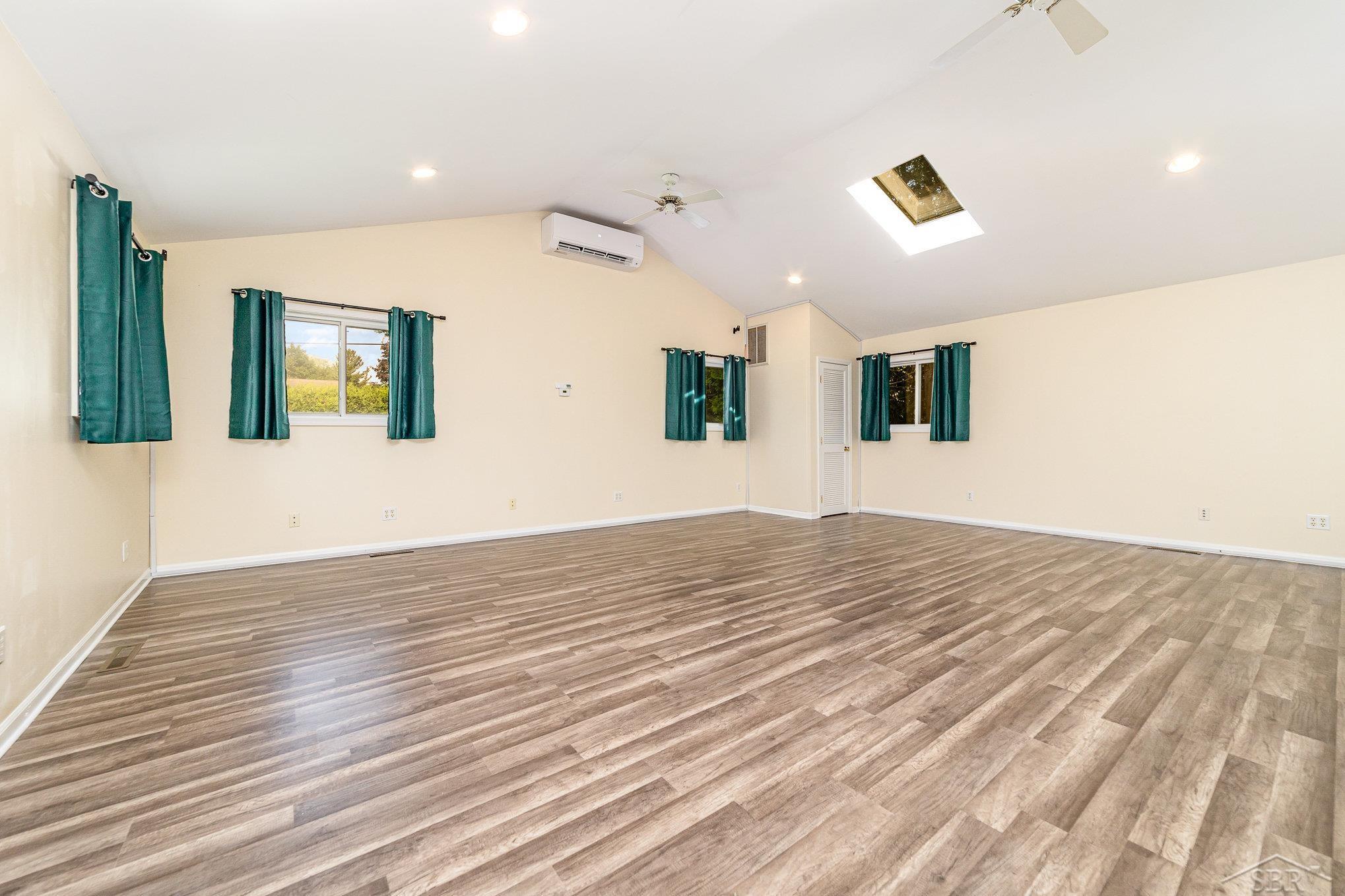 Saginaw Charter Township, Michigan 48638, United States, 3 Bedrooms Bedrooms, ,1 BathroomBathrooms,Residential,Active,207525