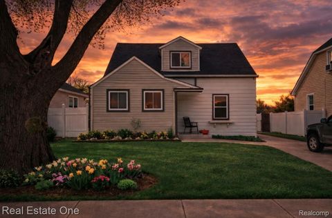 4928 Culver Street Dearborn Heights City MI 48125