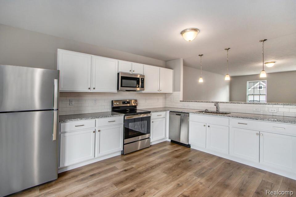 2231 Antrim Drive