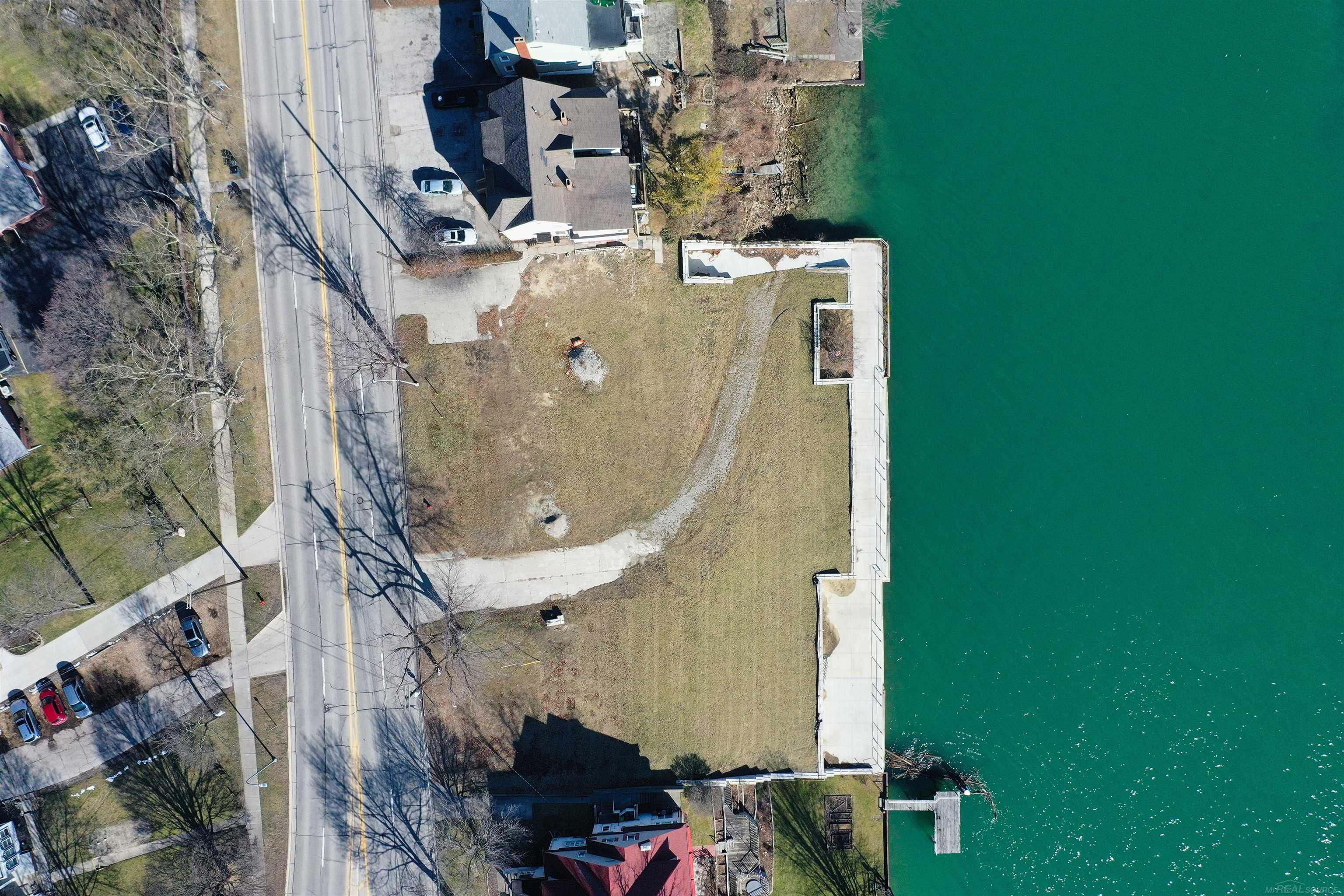 2444 Military Street