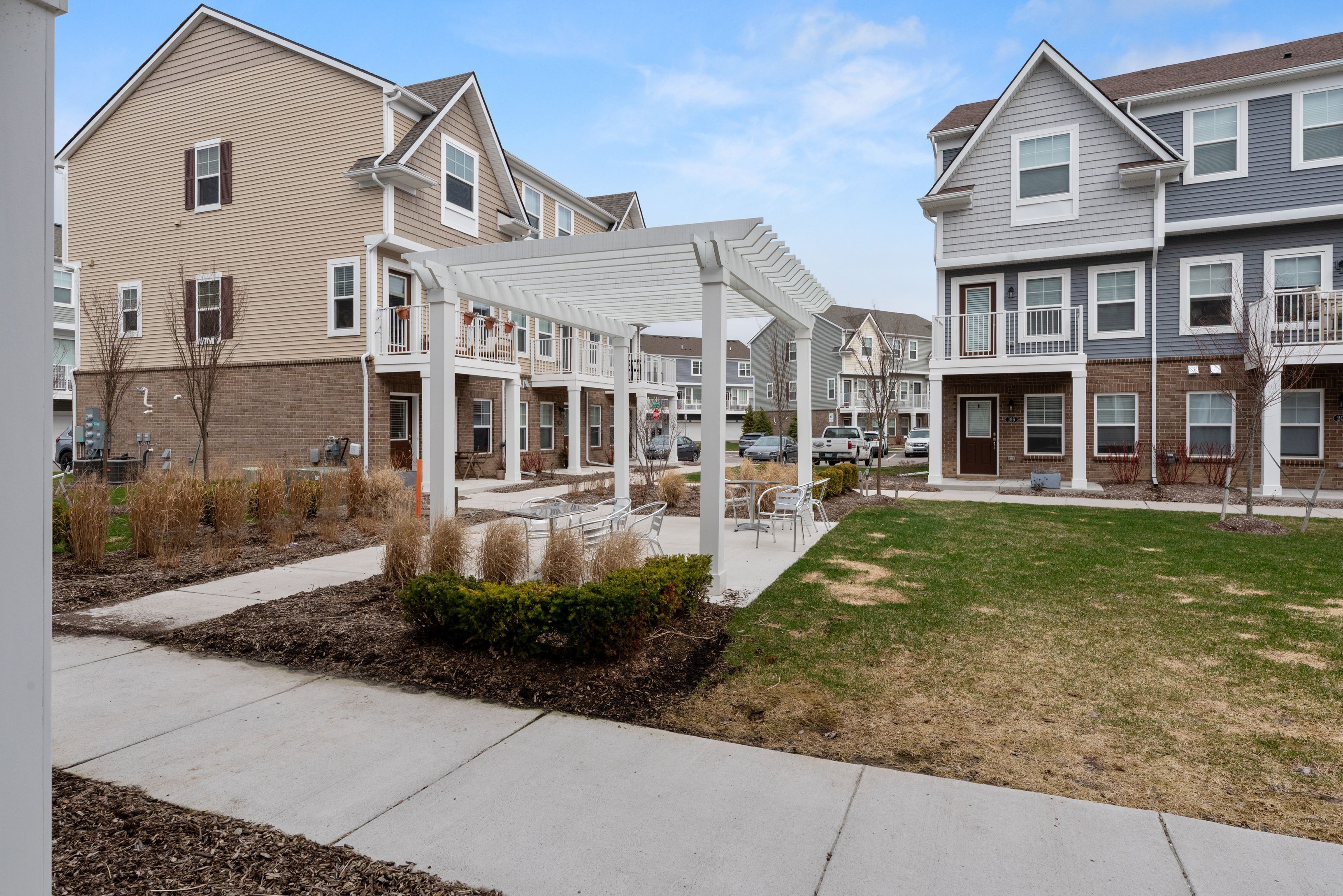 203 SEAN Street