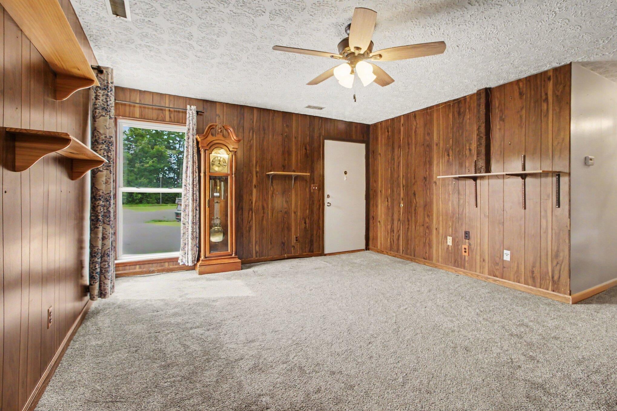 1711 Grove Road