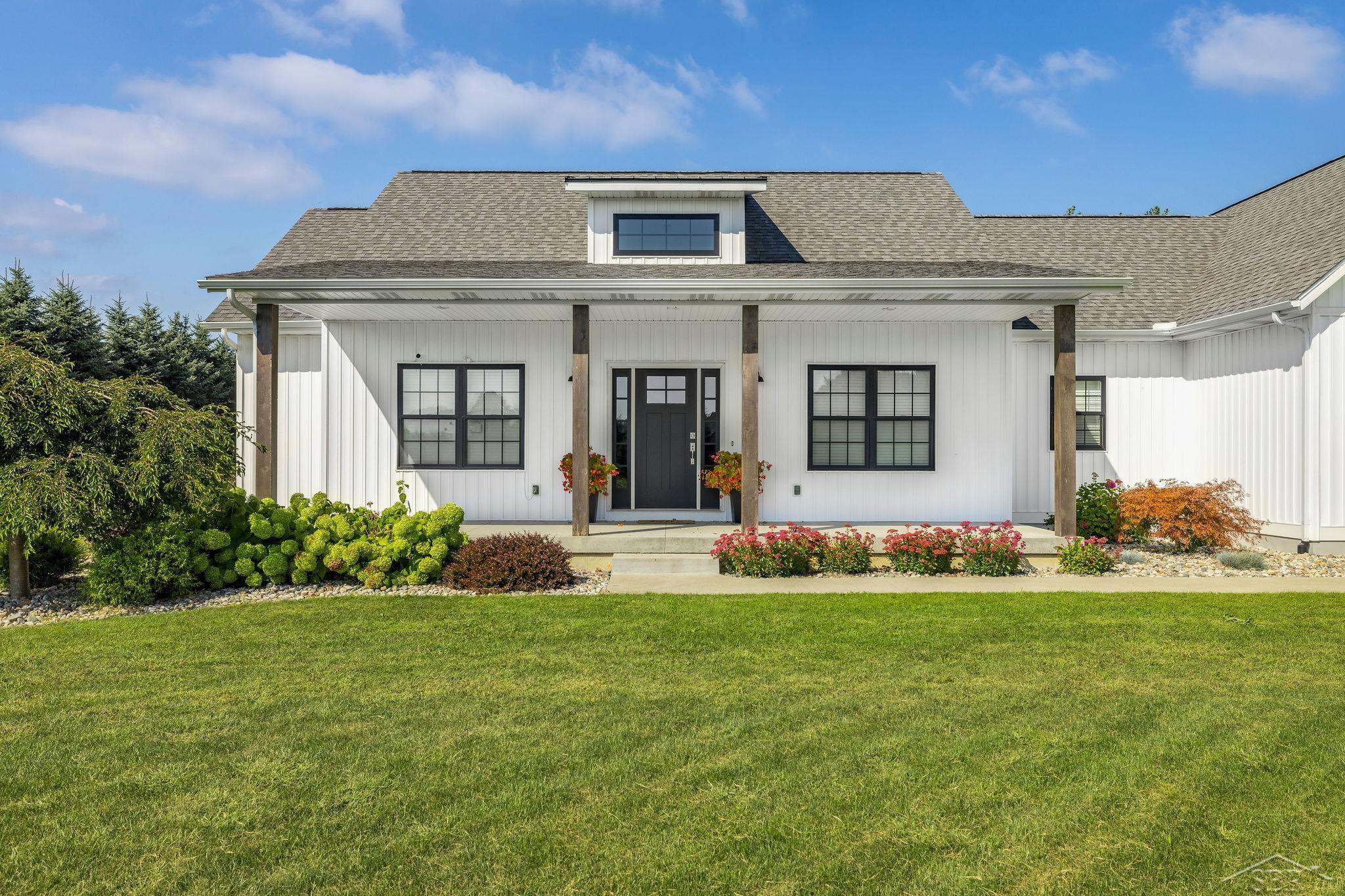 5353 N Graham Road
