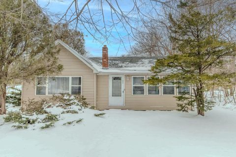5935 Sawyer Road Chikaming Township MI 49125