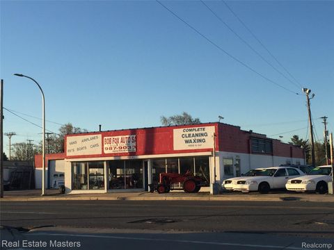 2222 Lapeer Avenue Port Huron City MI 48060