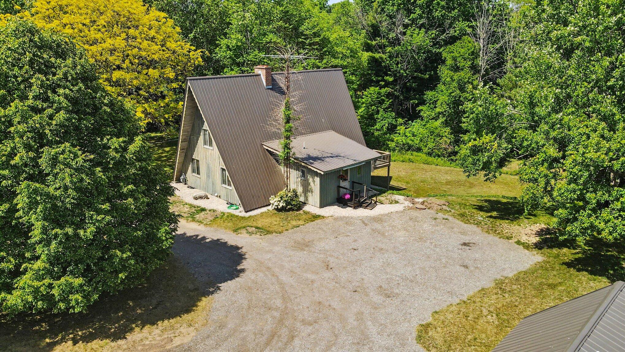 8855 Roosevelt Road