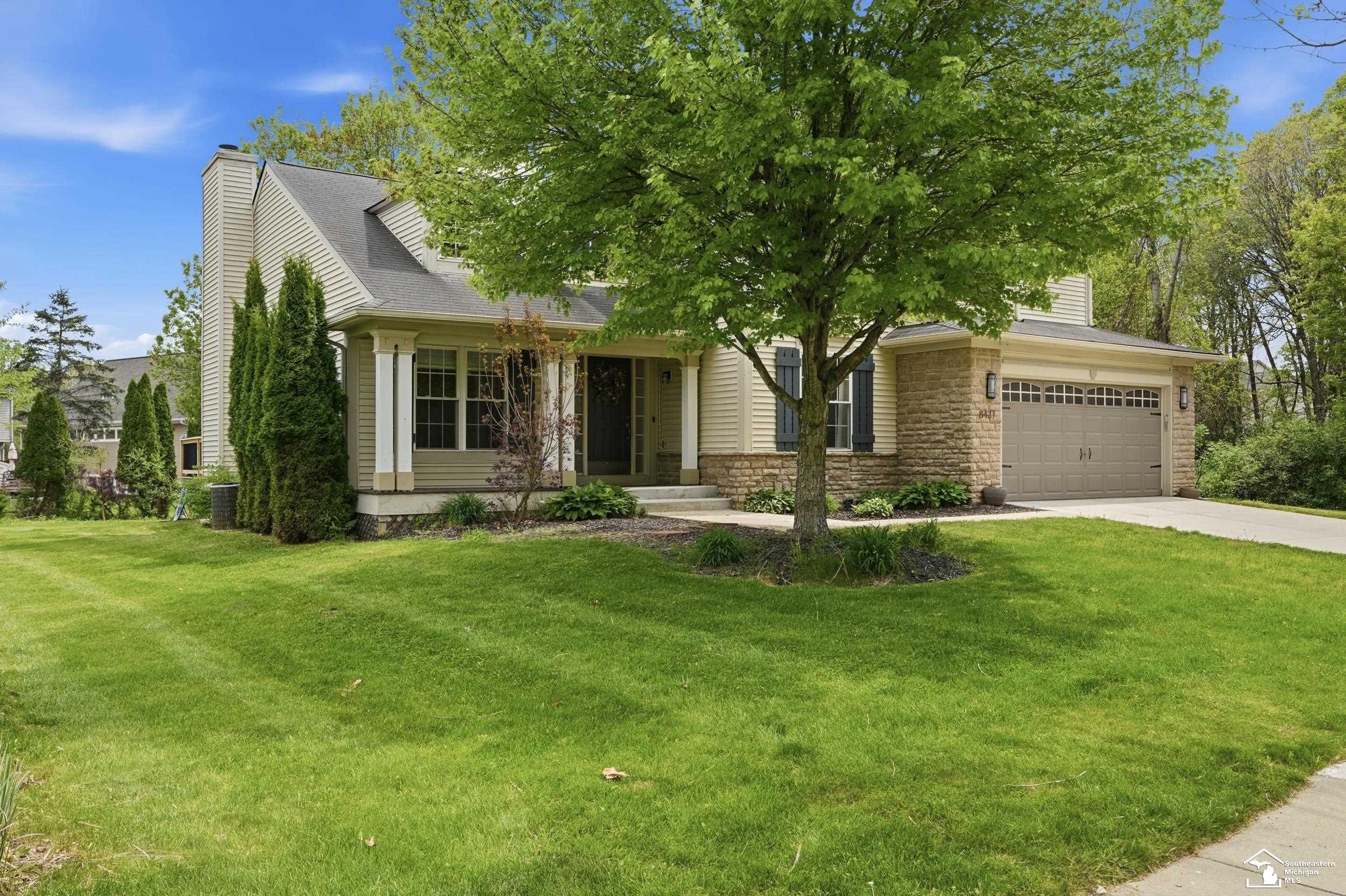 8437 Parkridge Drive