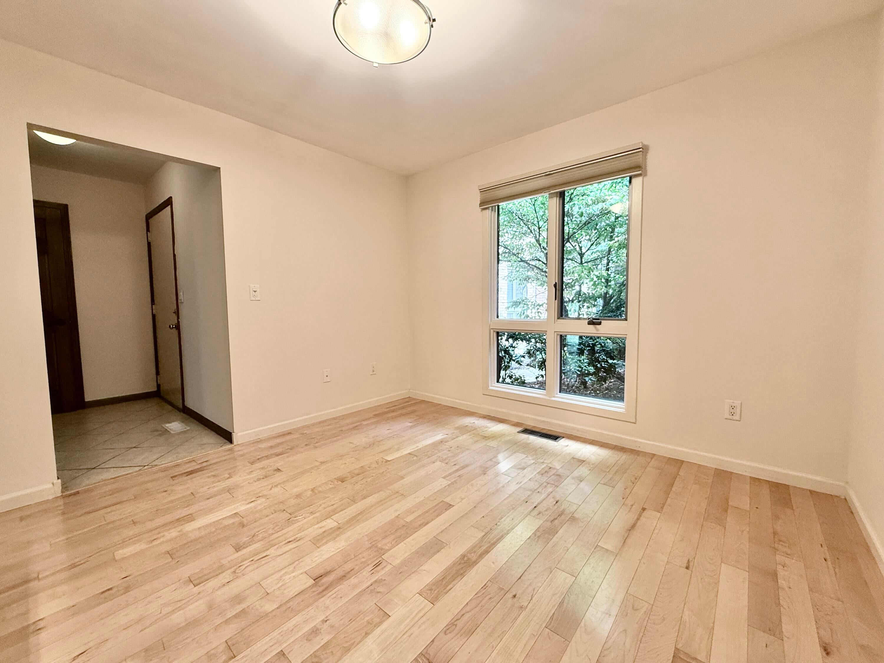 1046 Greenhills Drive