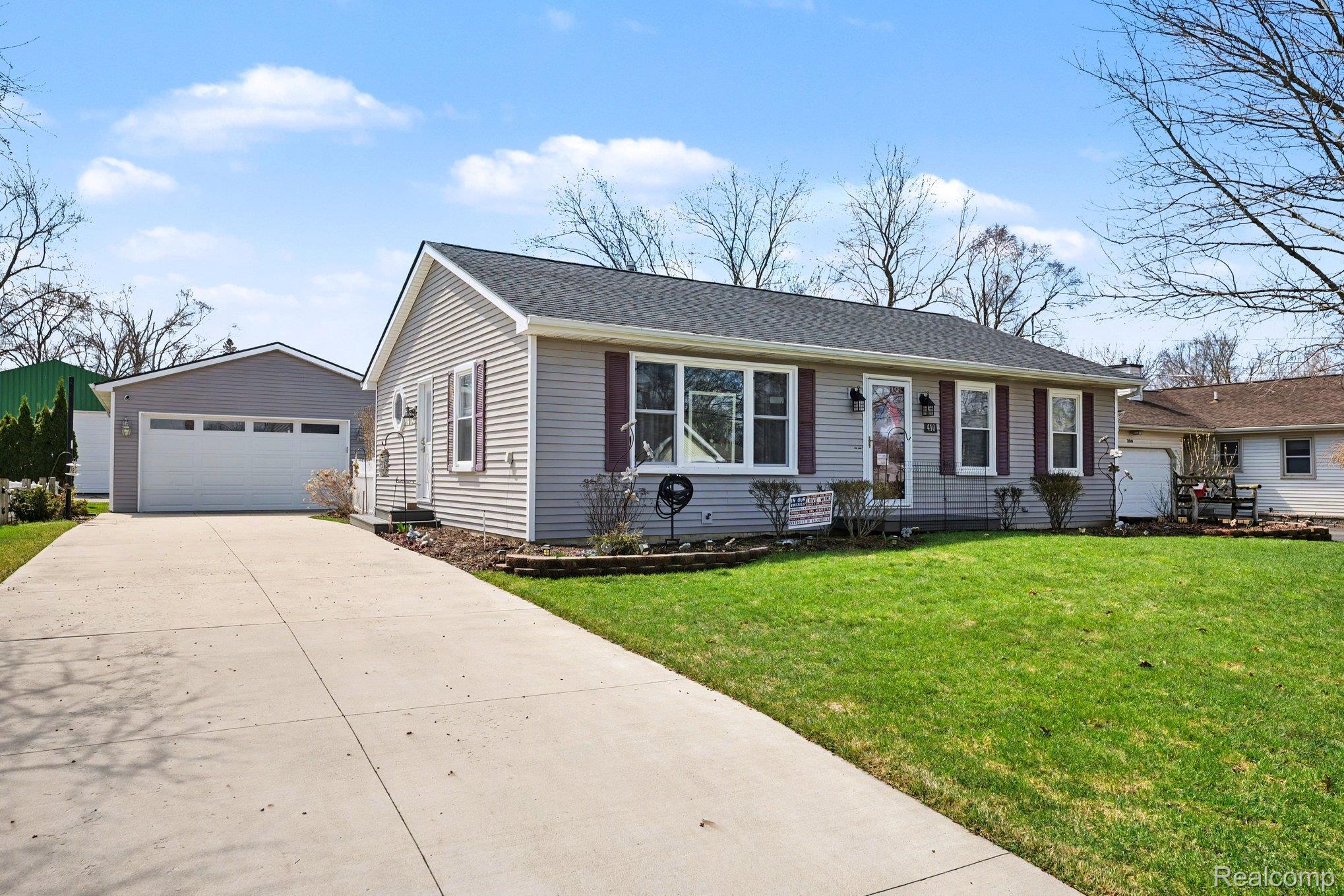 410 Glenn Court