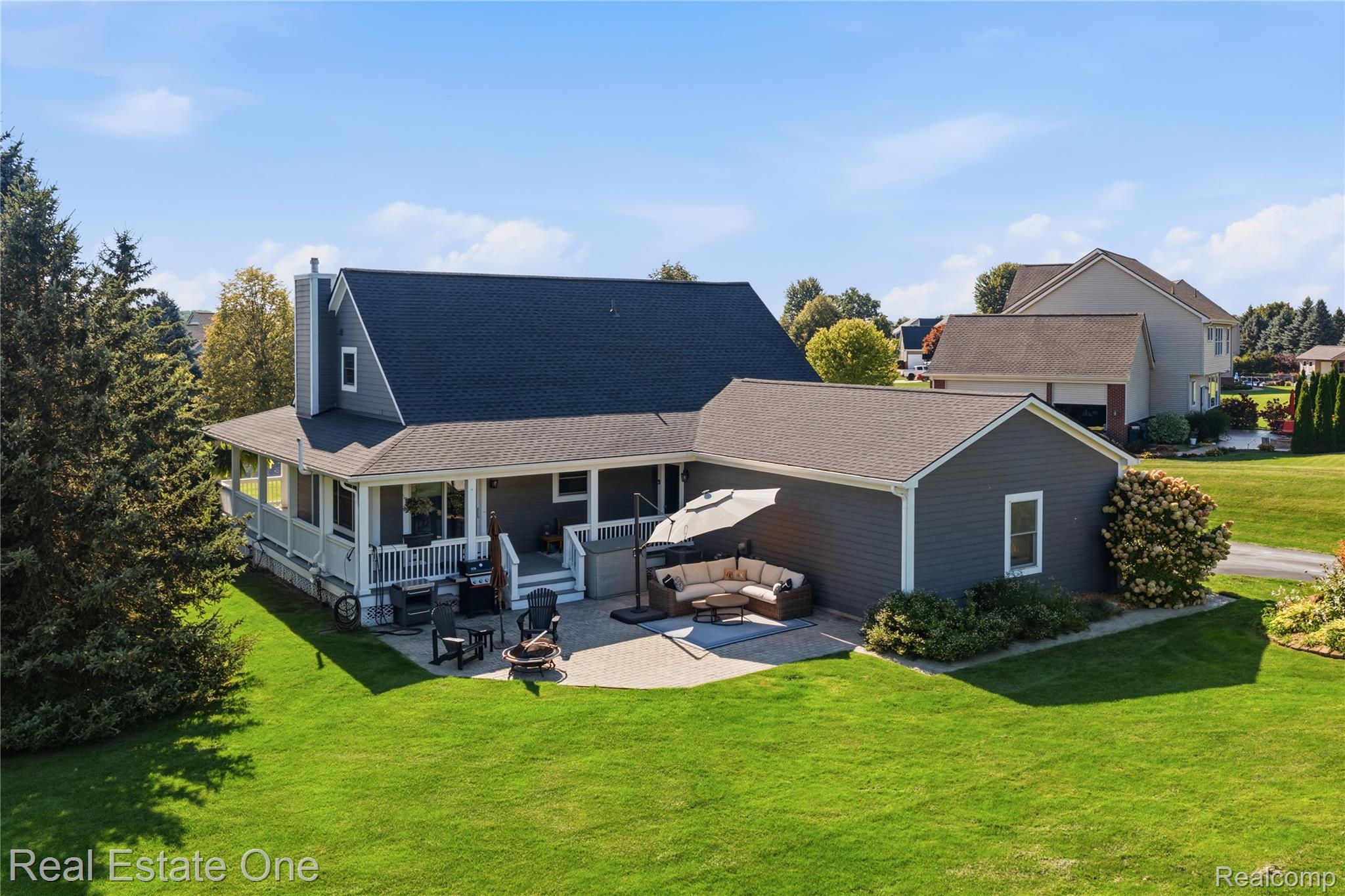 8707 Bridlewood Trail
