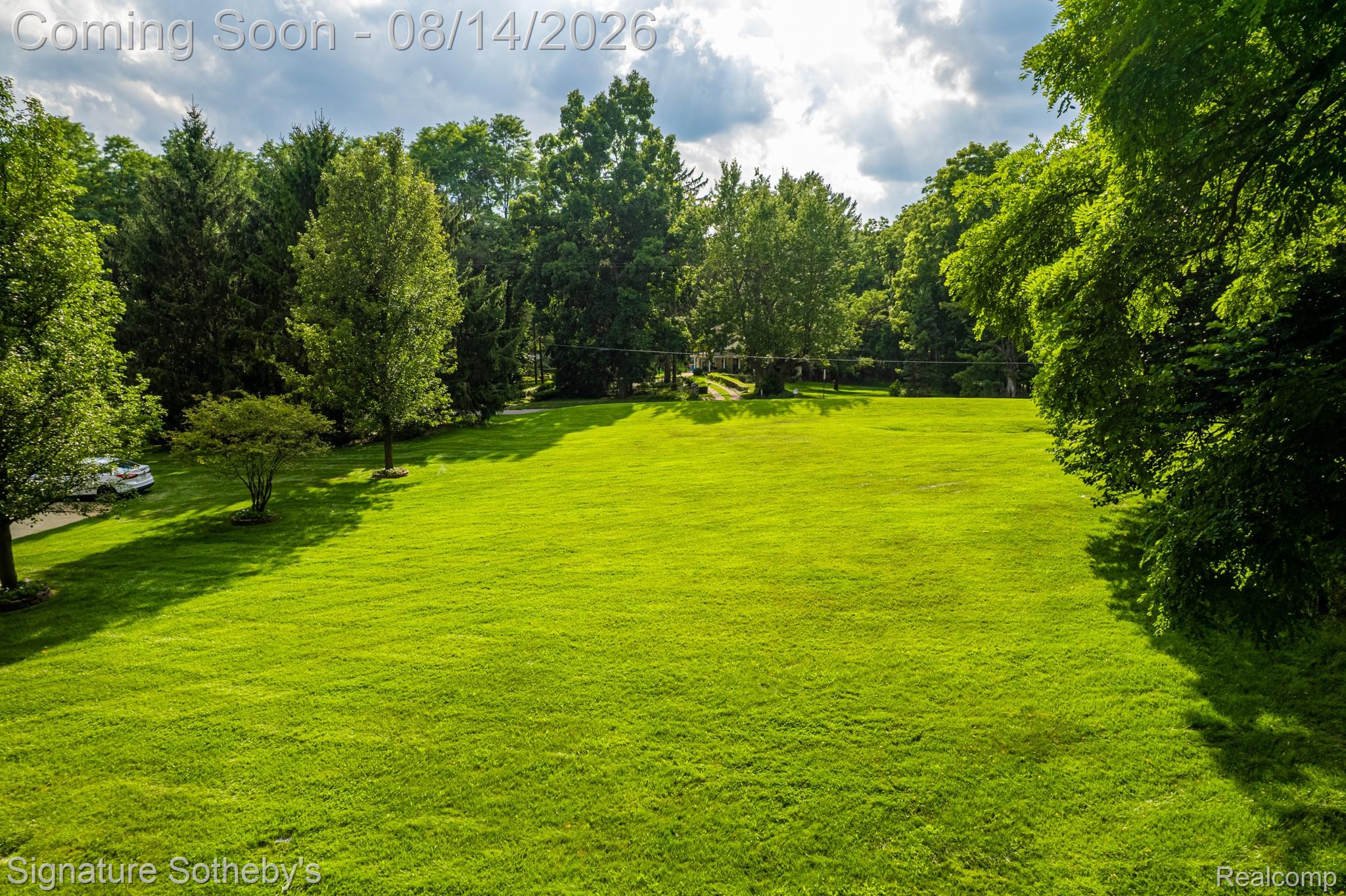 2746 Pineview Trail