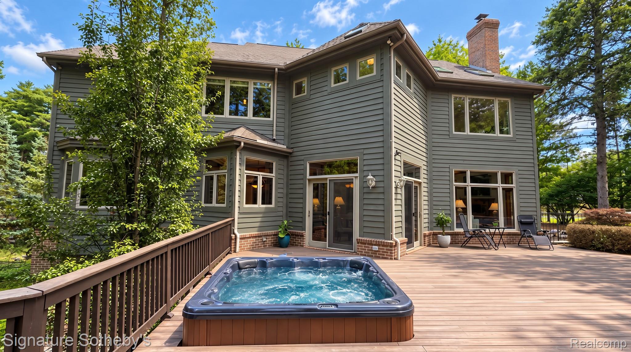 2746 Pineview Trail