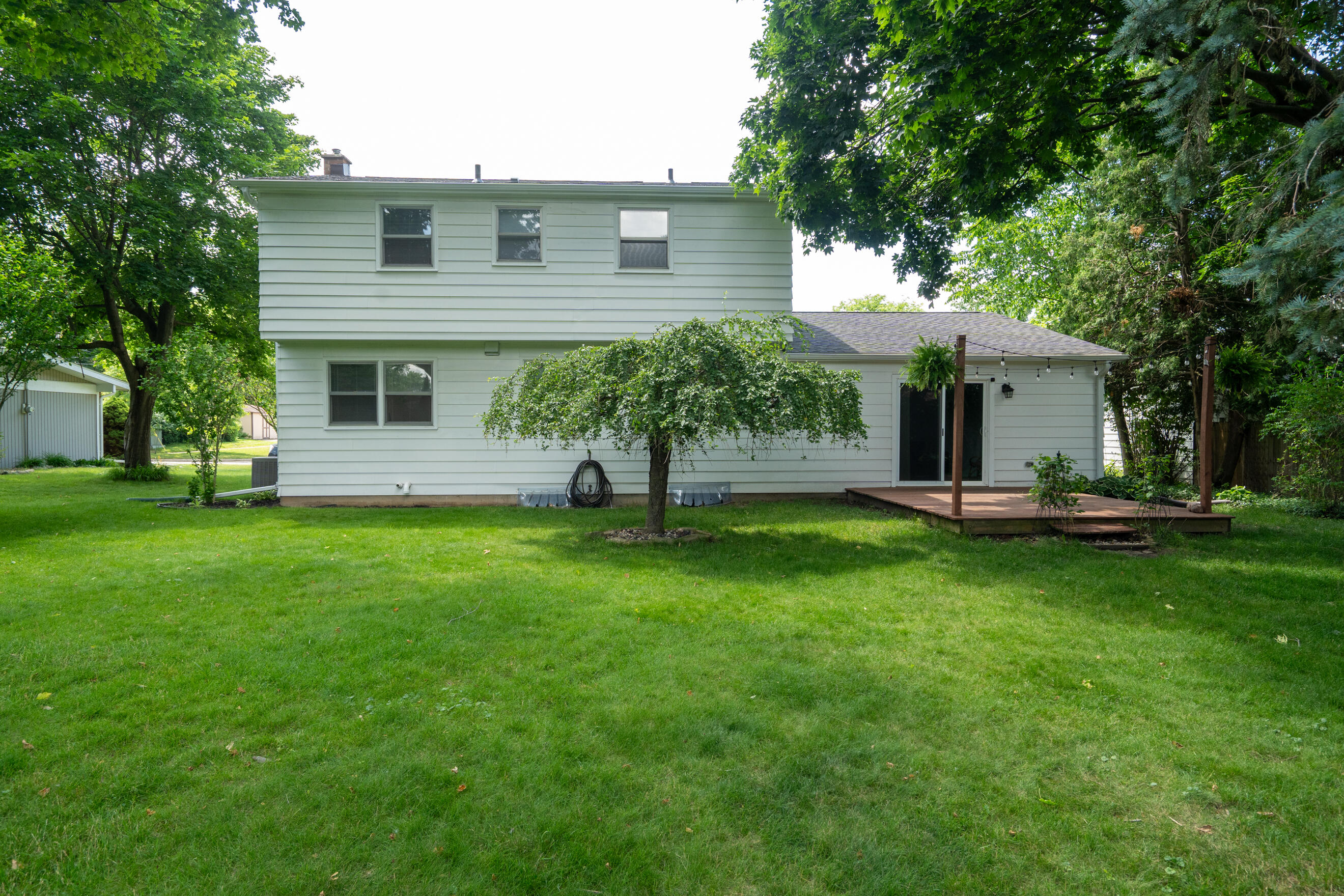 943 Boswell Lane