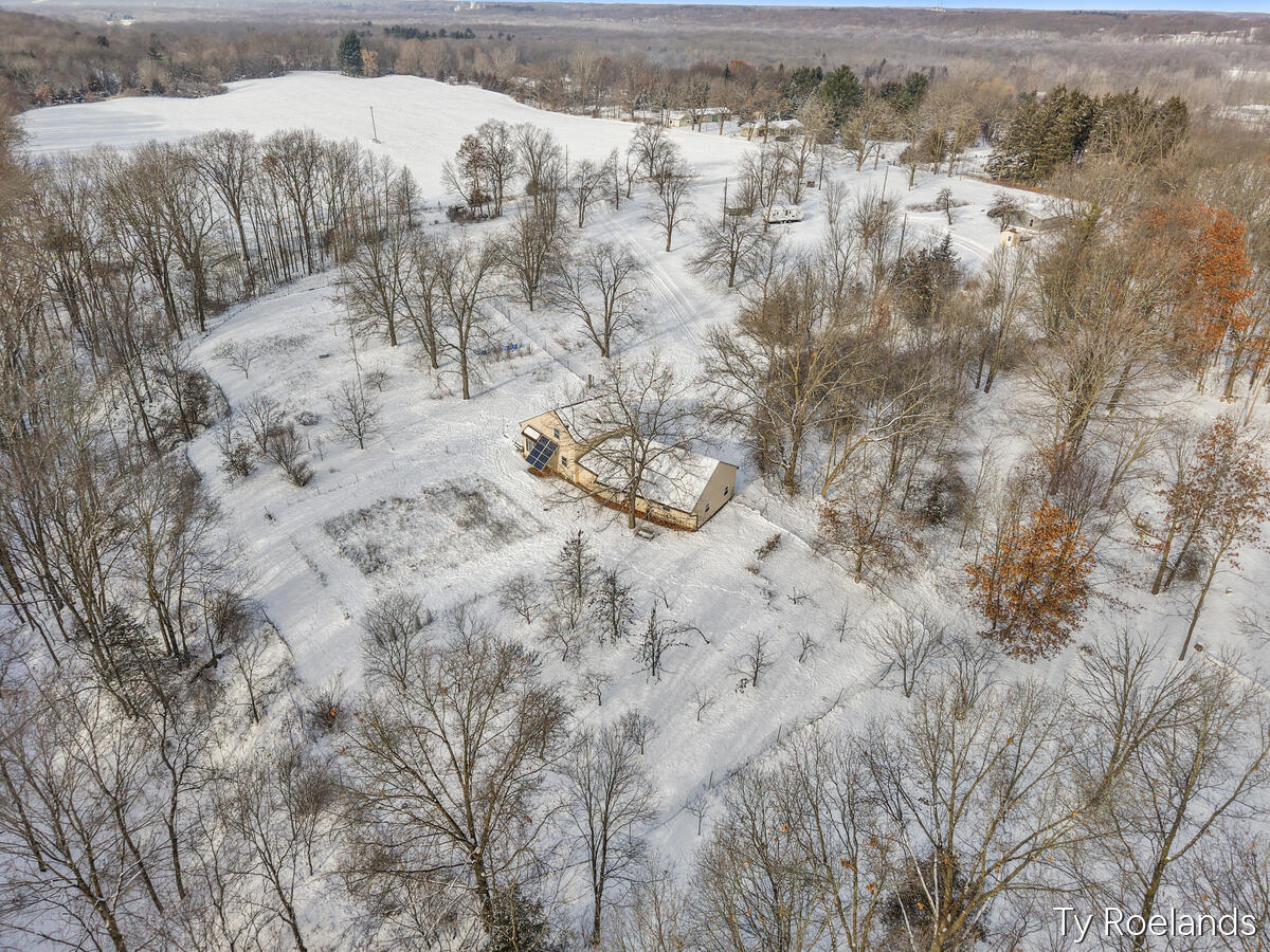 1067 Somers Road