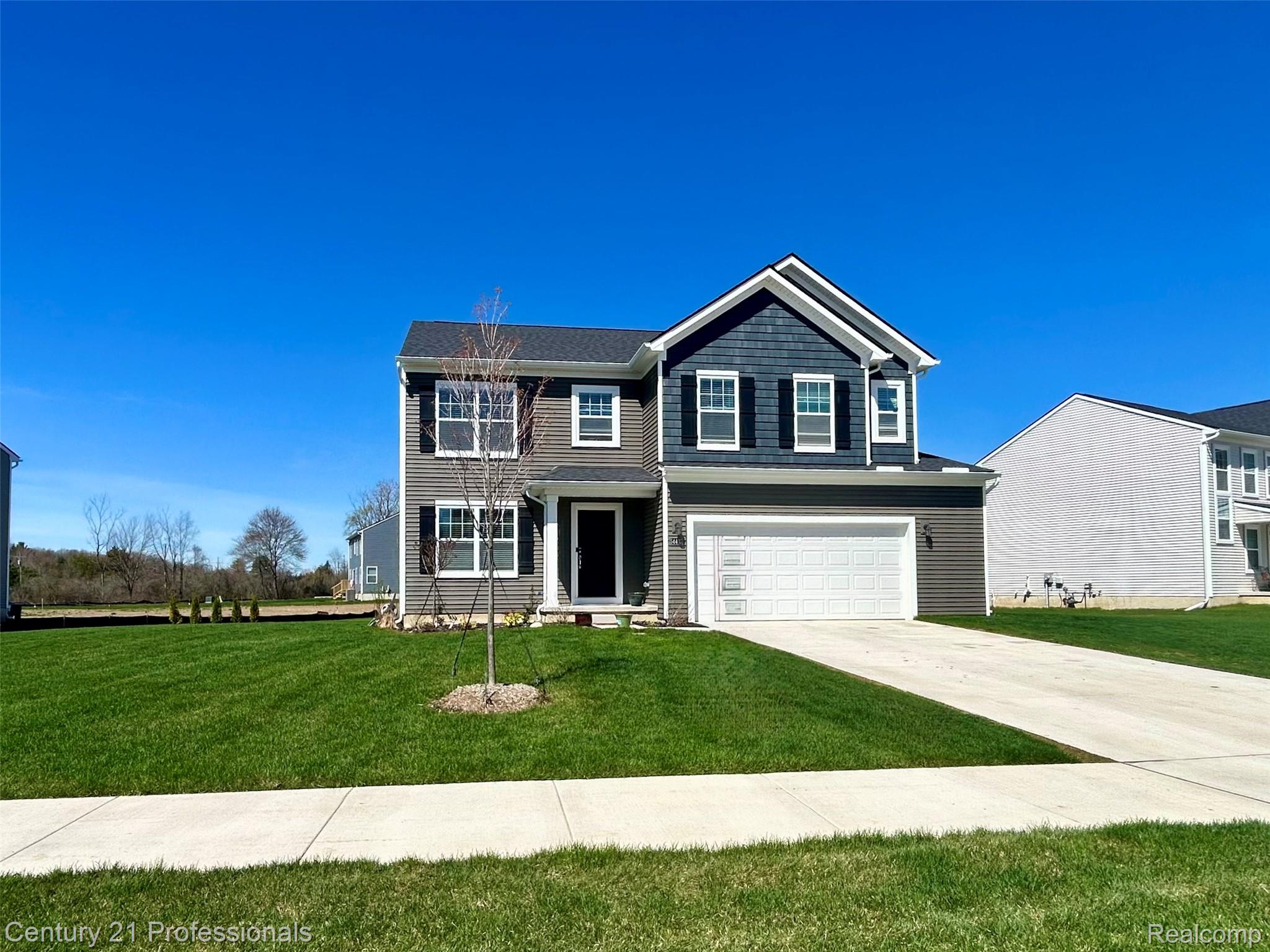 54407 Heron Circle