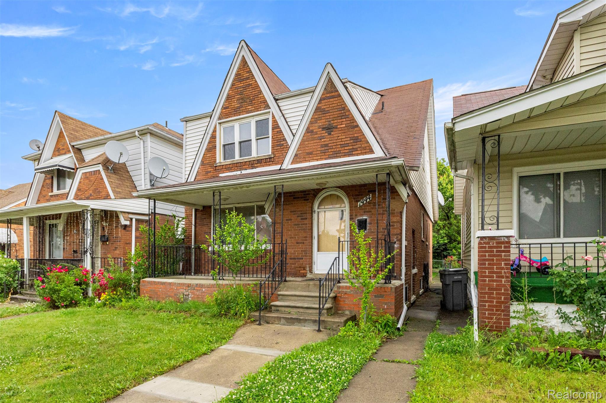7444 Kendal Street