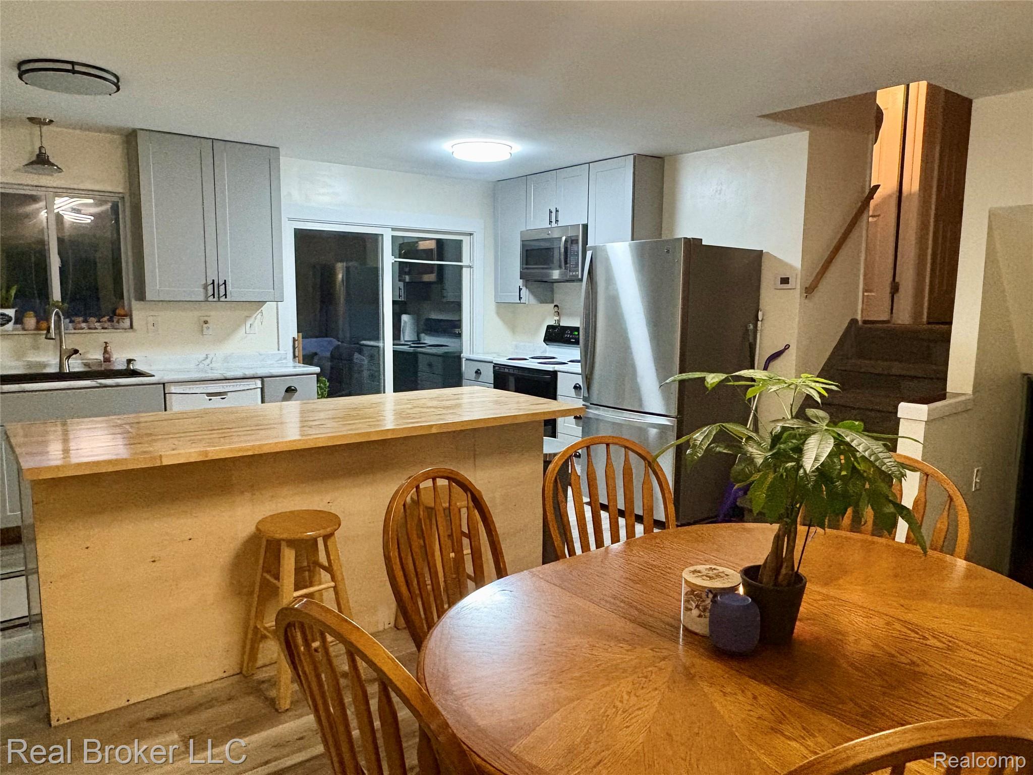 3725 Bronson Lake Road