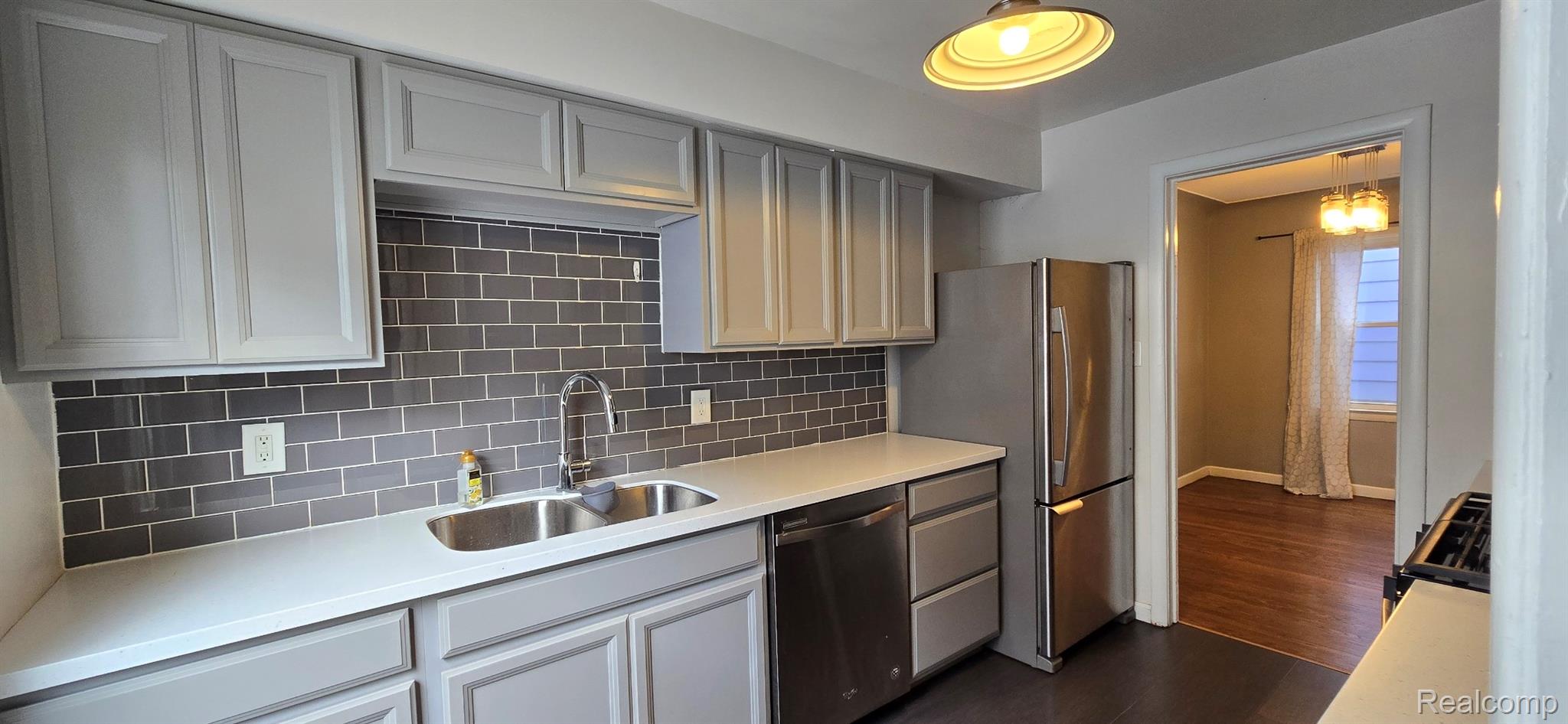 375 W Webster Street