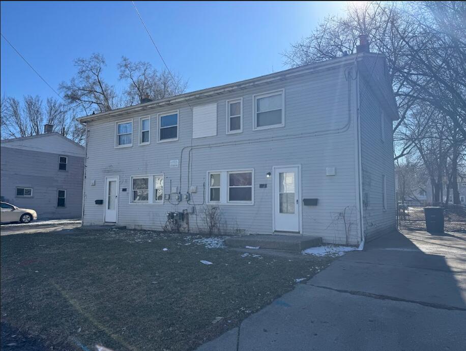 2336 Deerfield Court