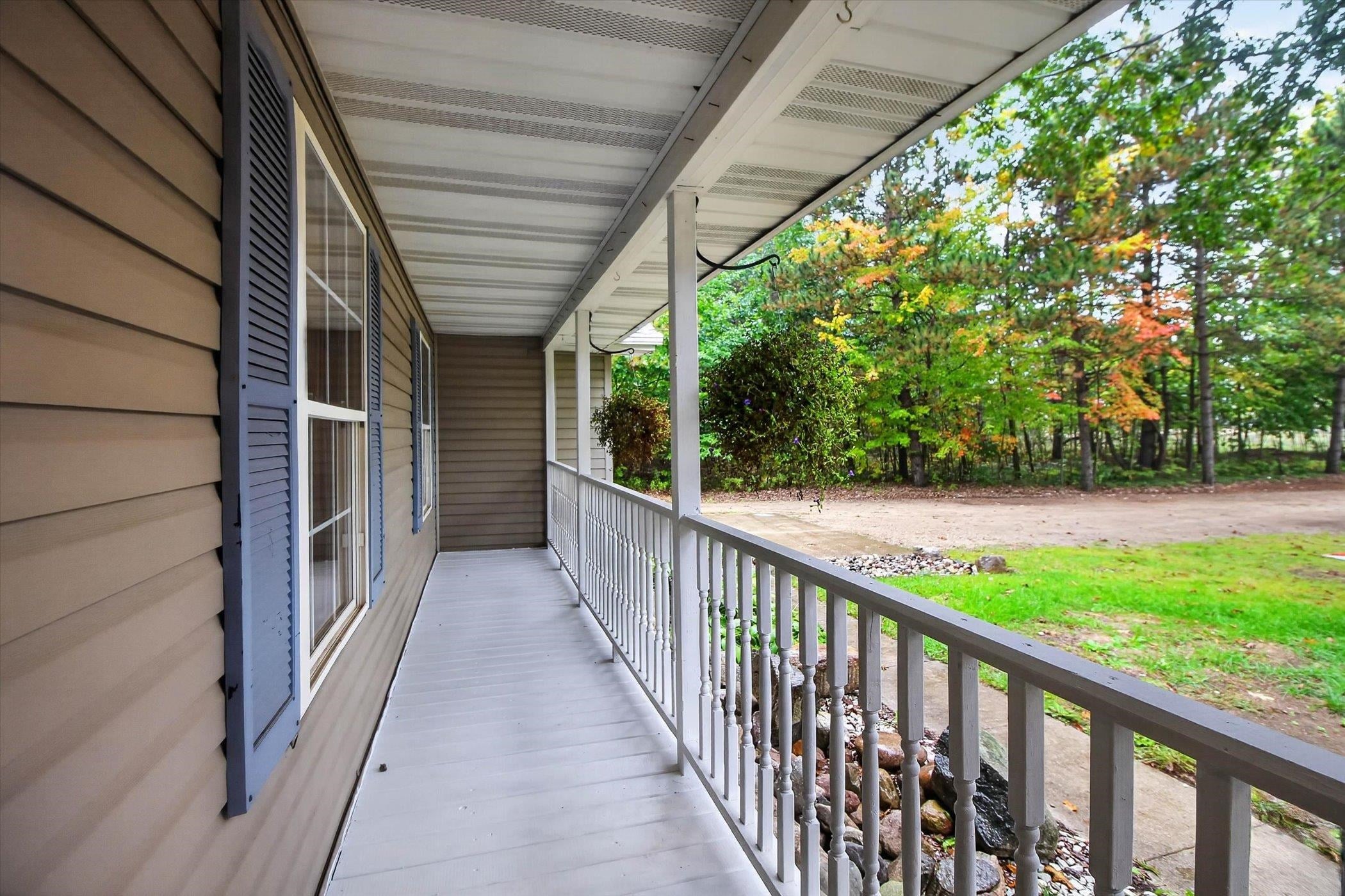 4325 W Tyler Road