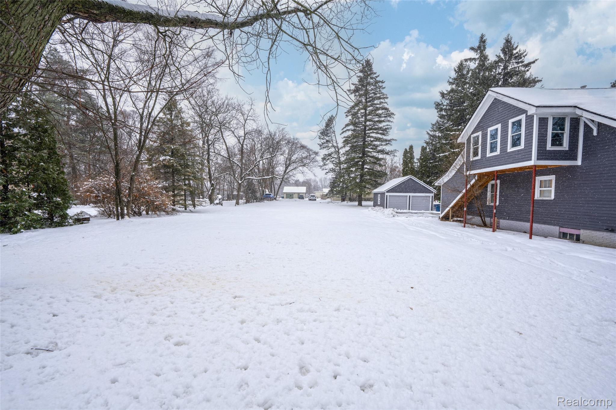 431 N Saginaw Street