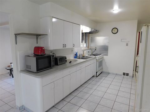 Tiny photo for 29915 Everett Street, Southfield City, MI 48076 (MLS # 20261021759)