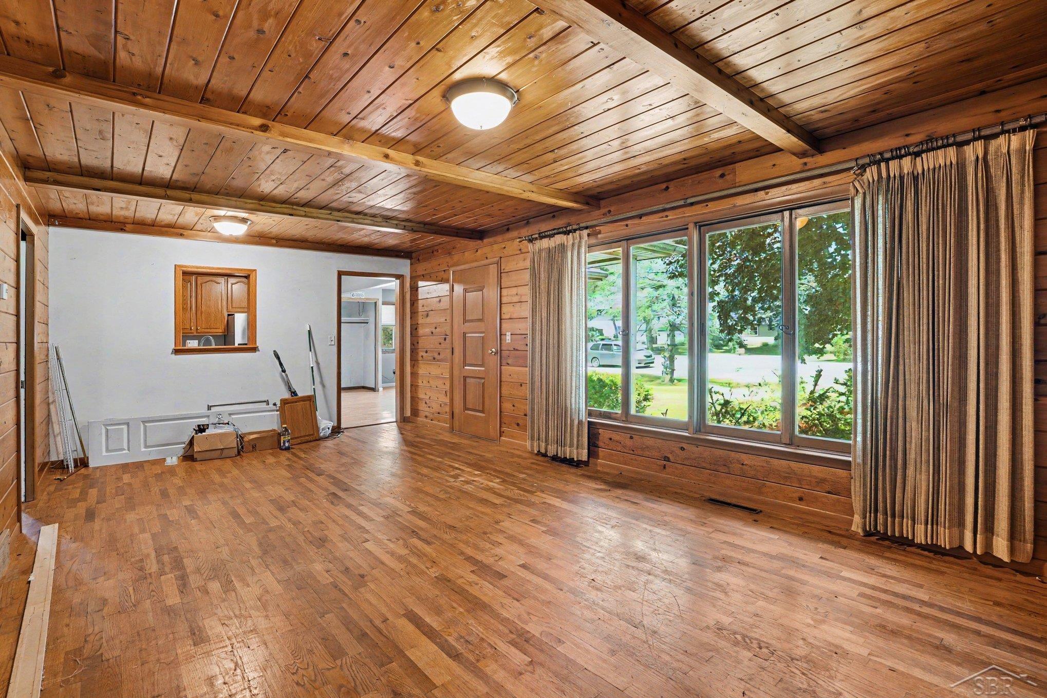 5211 Field Road
