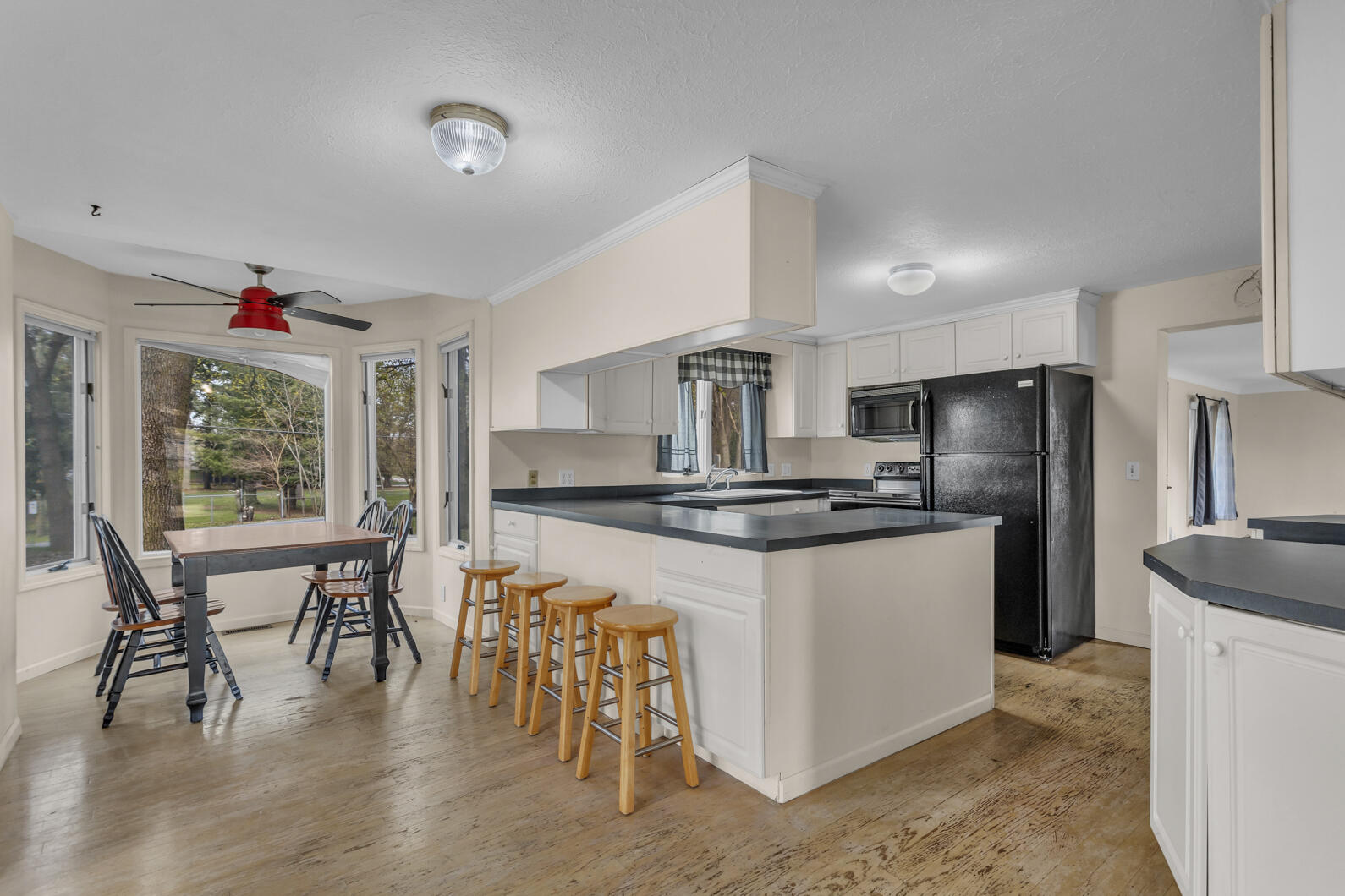 3724 Ocean Beach Road