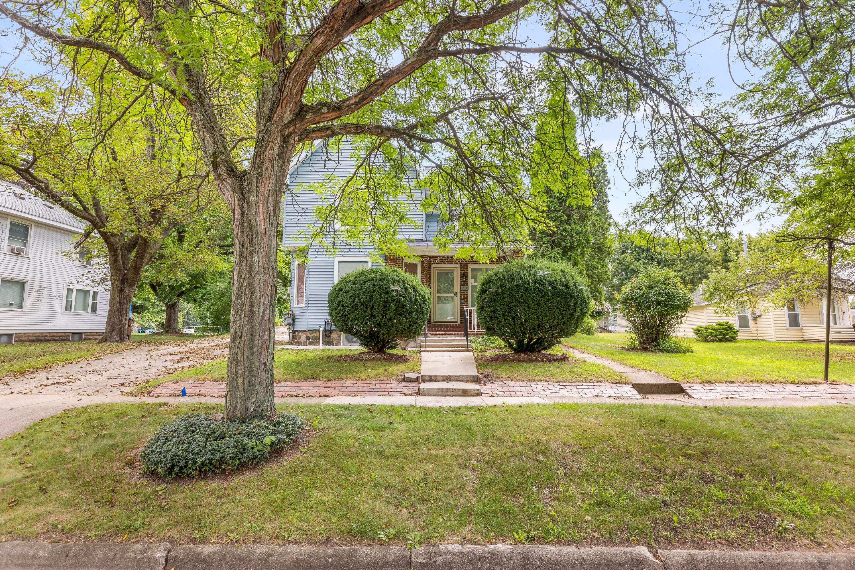 710 N Monroe Street