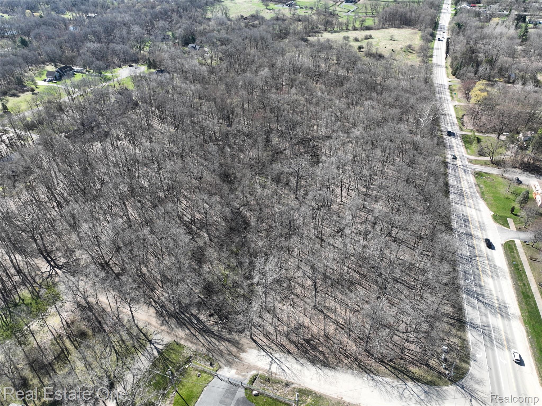 00 Ortonville Rd