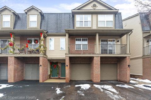 614 Napa Valley Drive 11 Milford Charter Township MI 48381