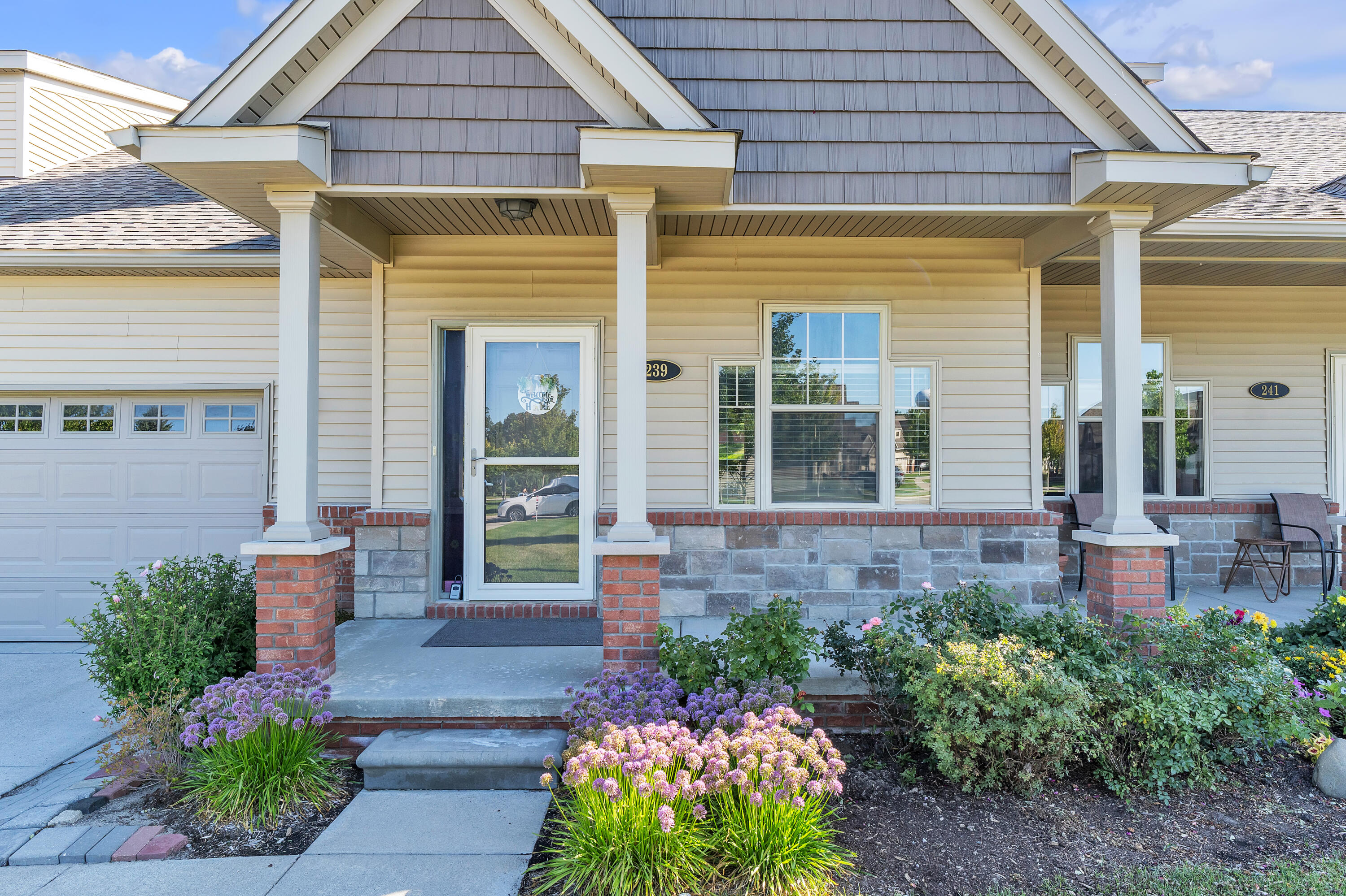 239 Victoria Drive