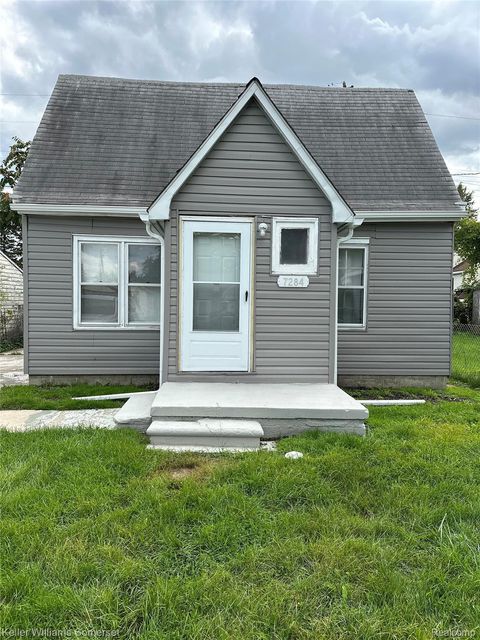 7284 Lozier Avenue Warren City MI 48091