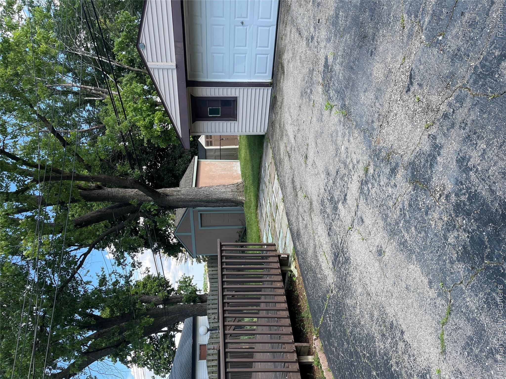 1260 Maurer Avenue