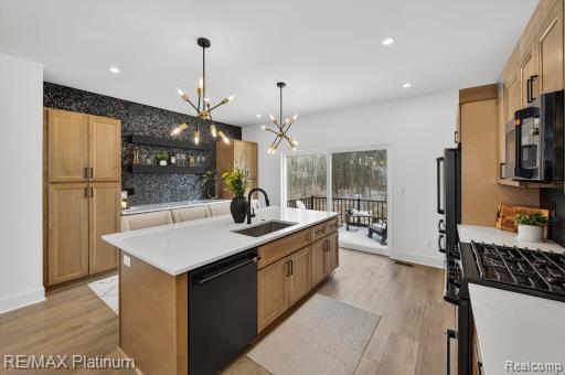 1666 Pinecroft Lane 68