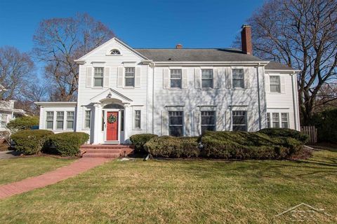 21 W Hannum Boulevard Saginaw Charter Township MI 48602