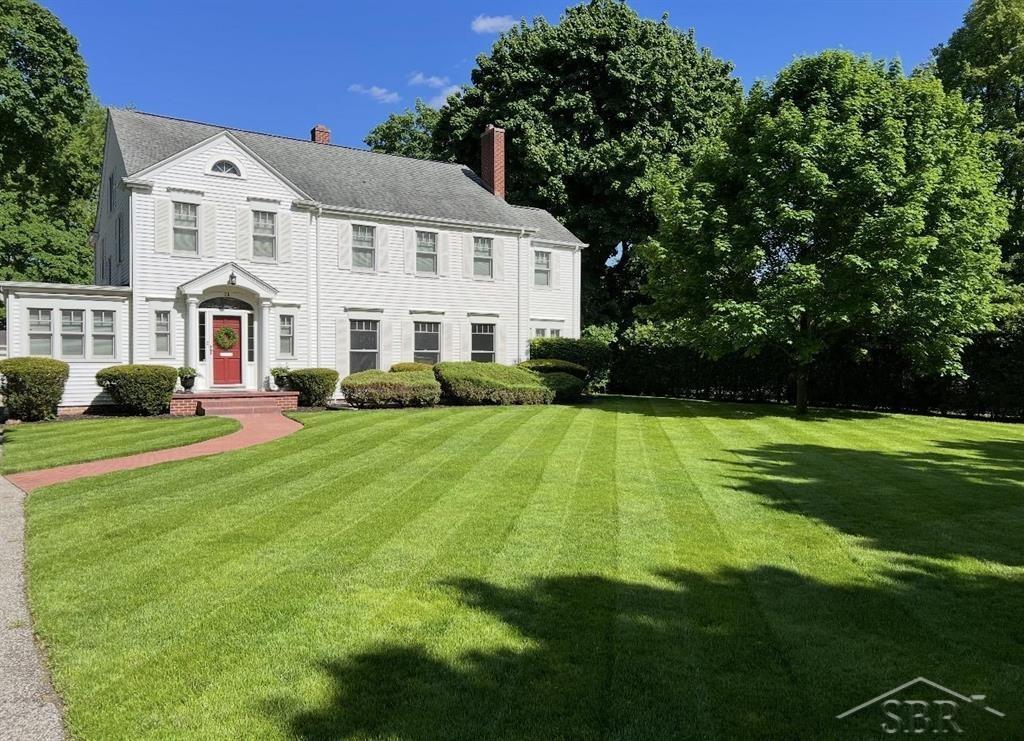 21 W Hannum Boulevard