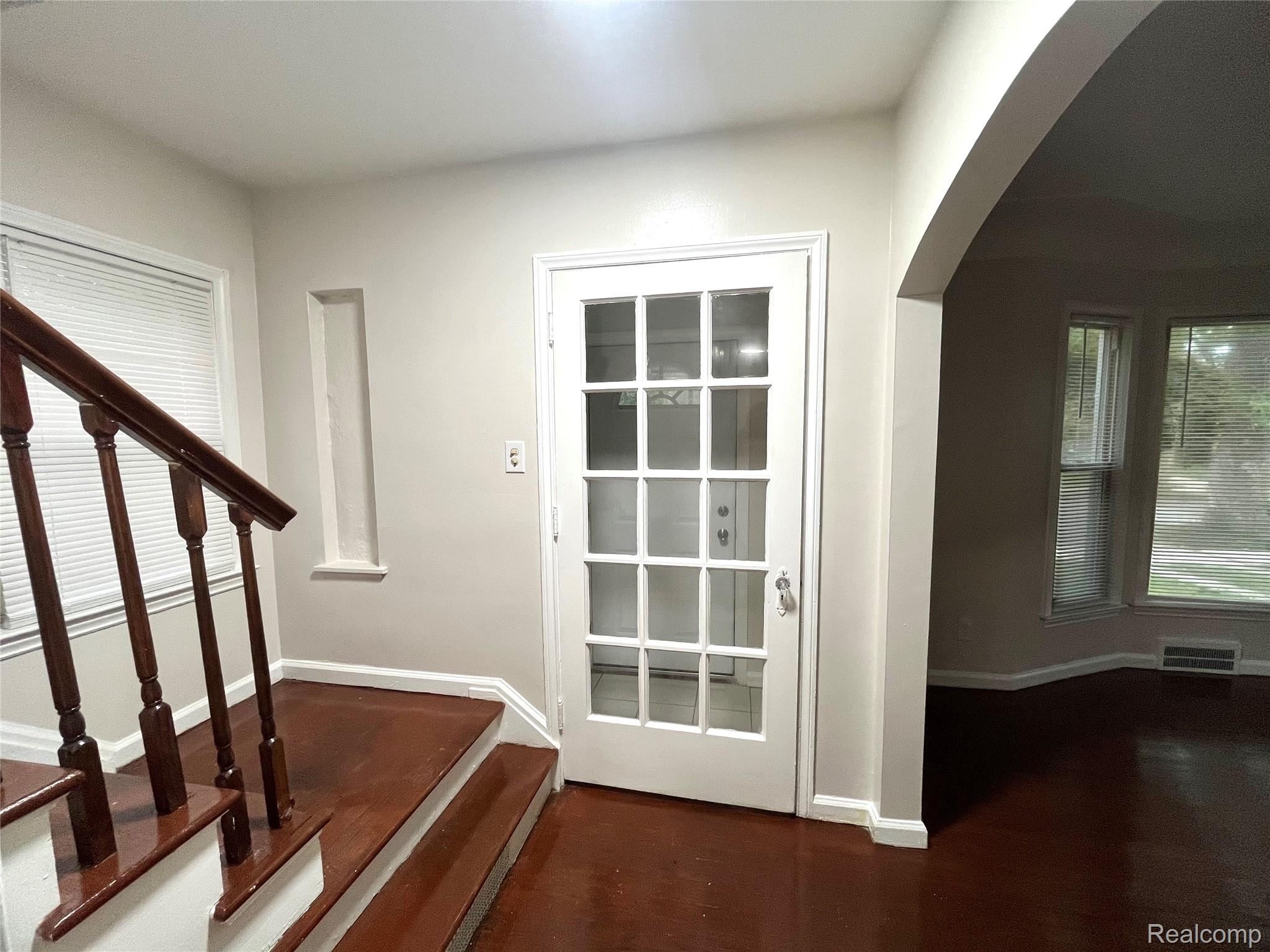 Detroit City, Michigan 48224, United States, 3 Bedrooms Bedrooms, ,2 BathroomsBathrooms,Residential,Active,182531