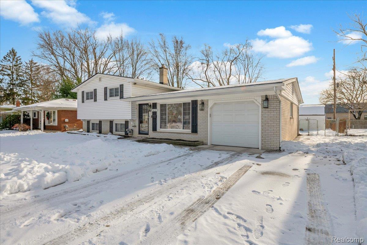 33027 Meadowlark Street