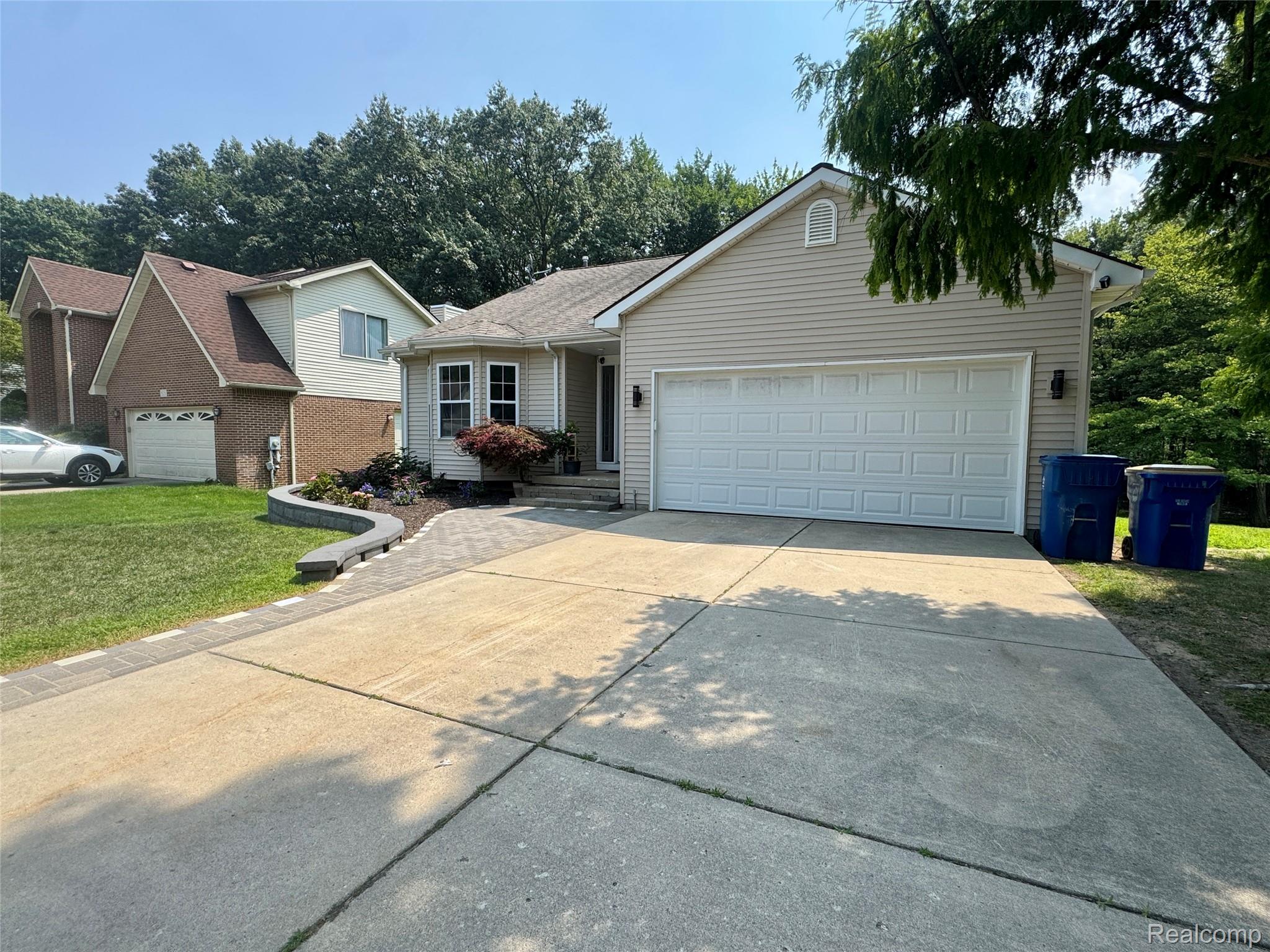 513 River Ridge Drive