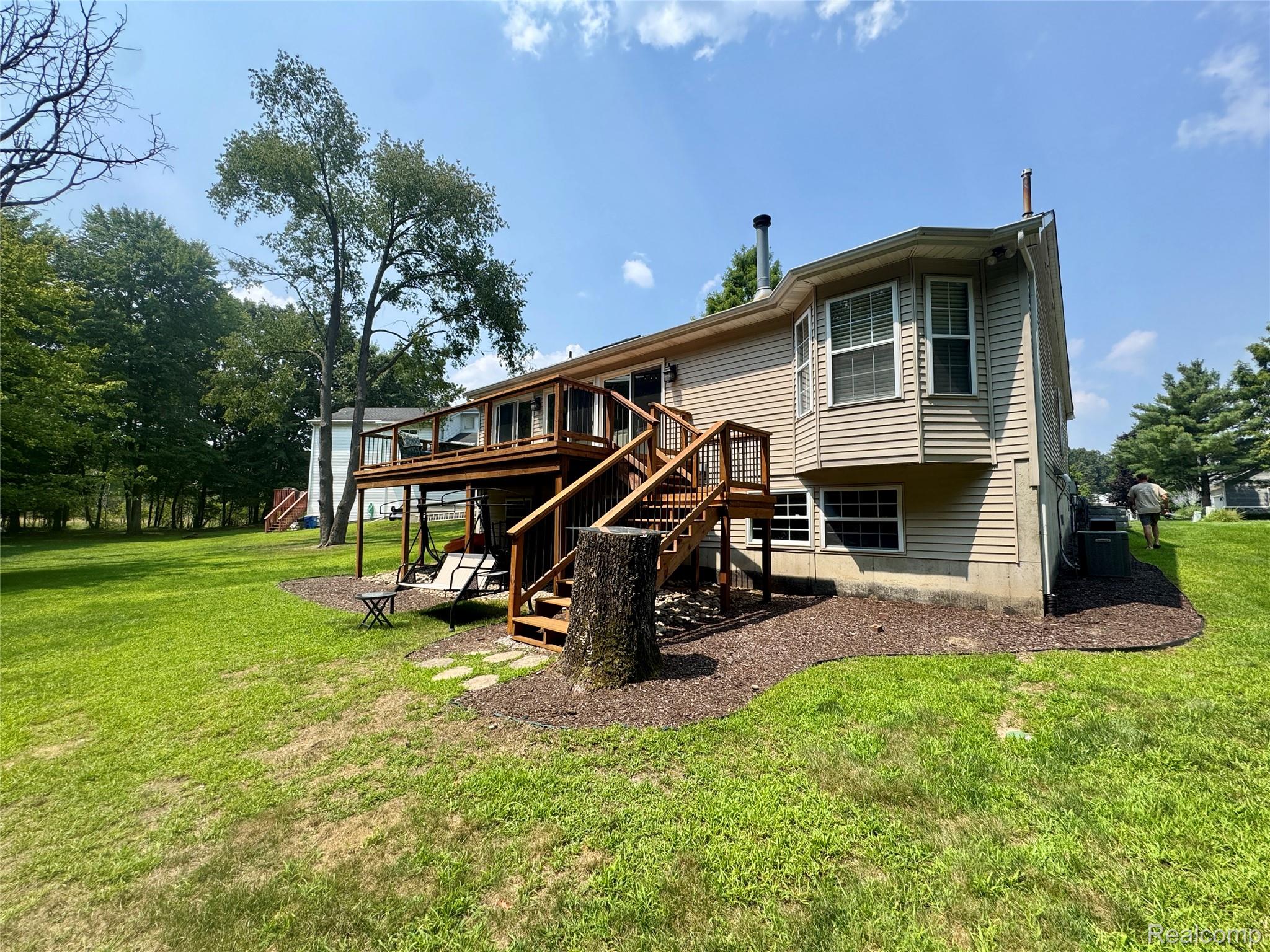 513 River Ridge Drive