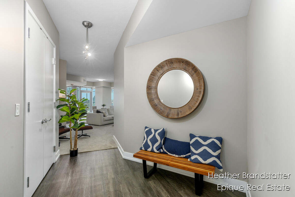 335 Bridge Street NW 1101