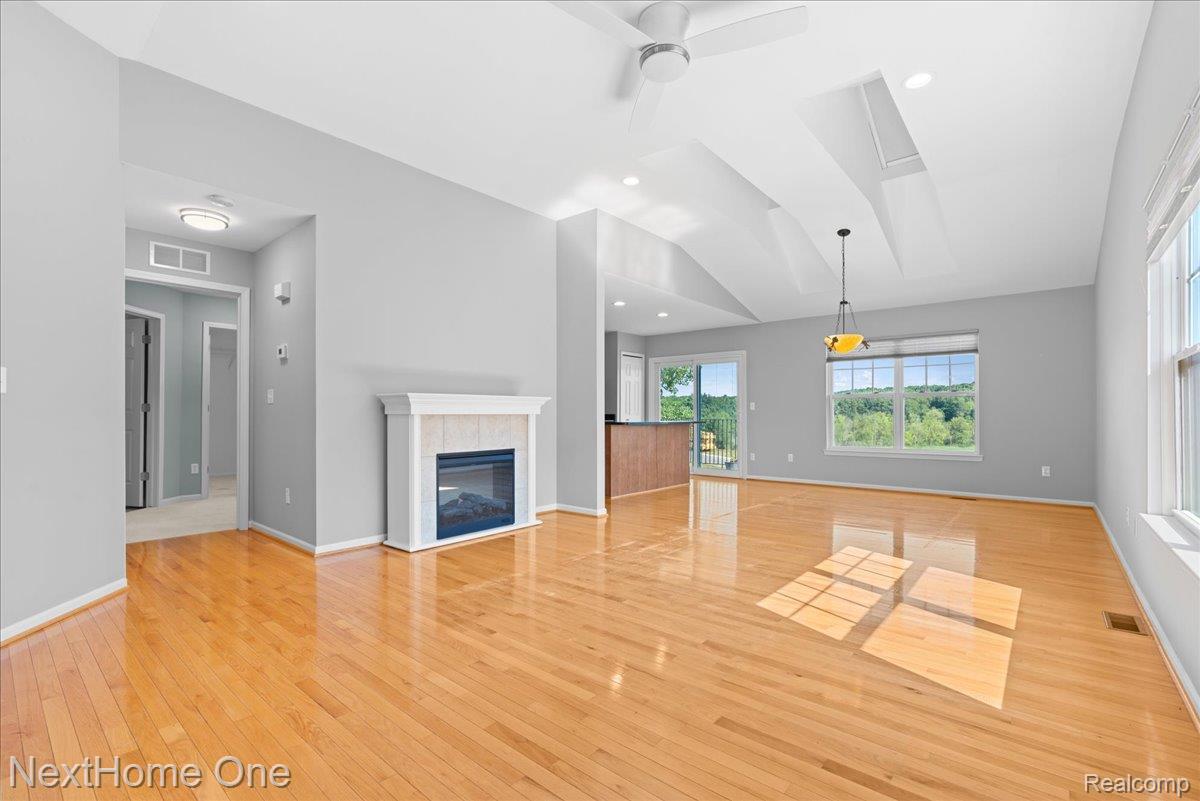 10083 Ridge Run Street 24