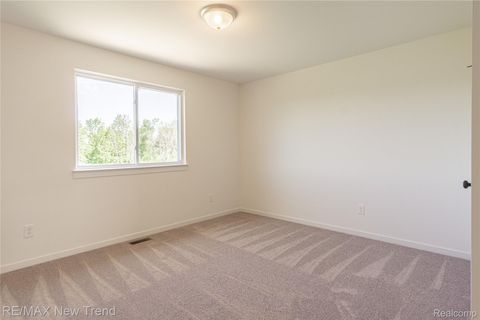 Tiny photo for 2001 Crested Butte Drive, White Lake Charter Township, MI 48383 (MLS # 20261003049)