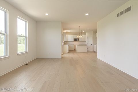 Tiny photo for 2001 Crested Butte Drive, White Lake Charter Township, MI 48383 (MLS # 20261003049)